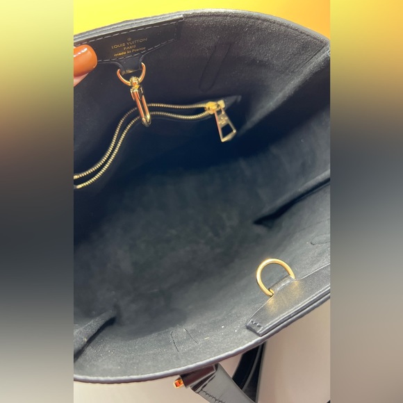 Sold. Authentic Louis Vuitton Belmont PM - Picture 7 of 8